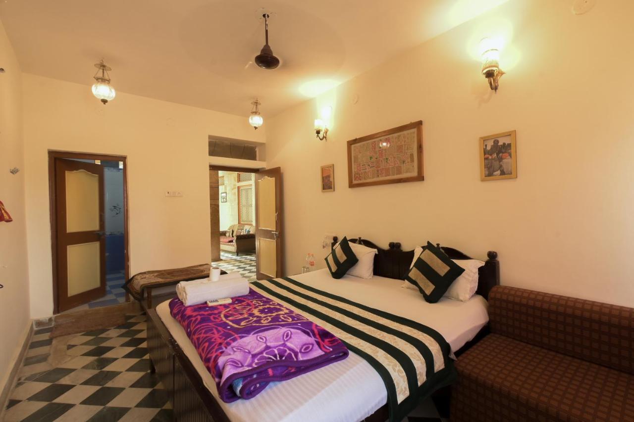 Hotel Renuka Jaisalmer Zewnętrze zdjęcie