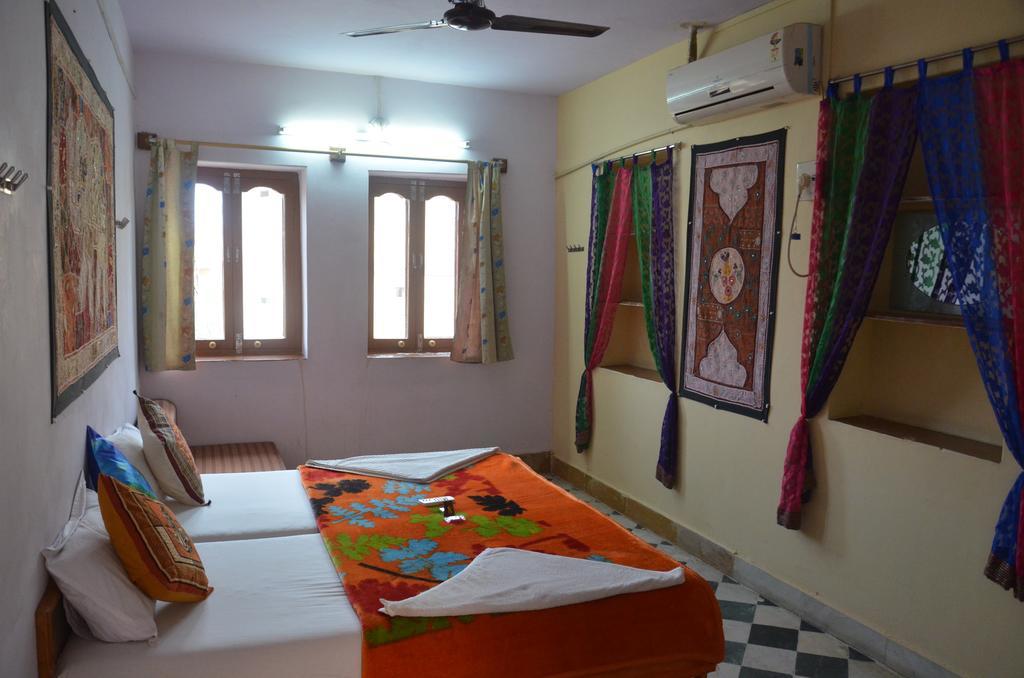 Hotel Renuka Jaisalmer Zewnętrze zdjęcie