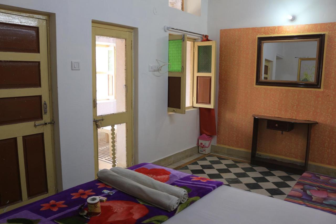 Hotel Renuka Jaisalmer Zewnętrze zdjęcie